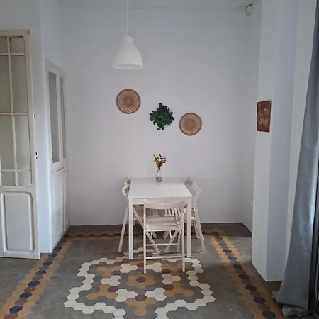 Puerta 7 9 Apartman *
